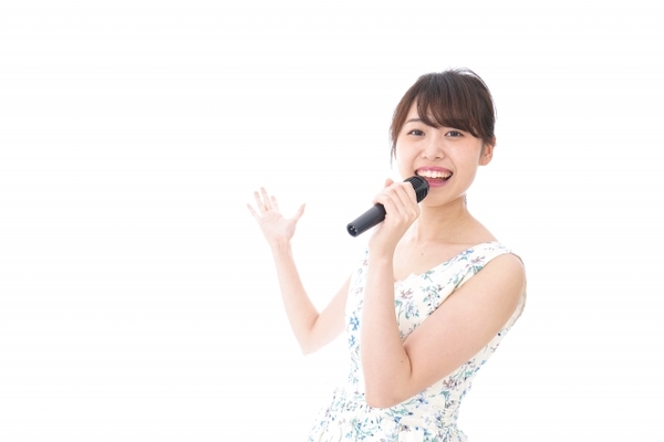 「歌が上手い」と「カラオケが上手い」何が違うの？｜ボーカルマスター